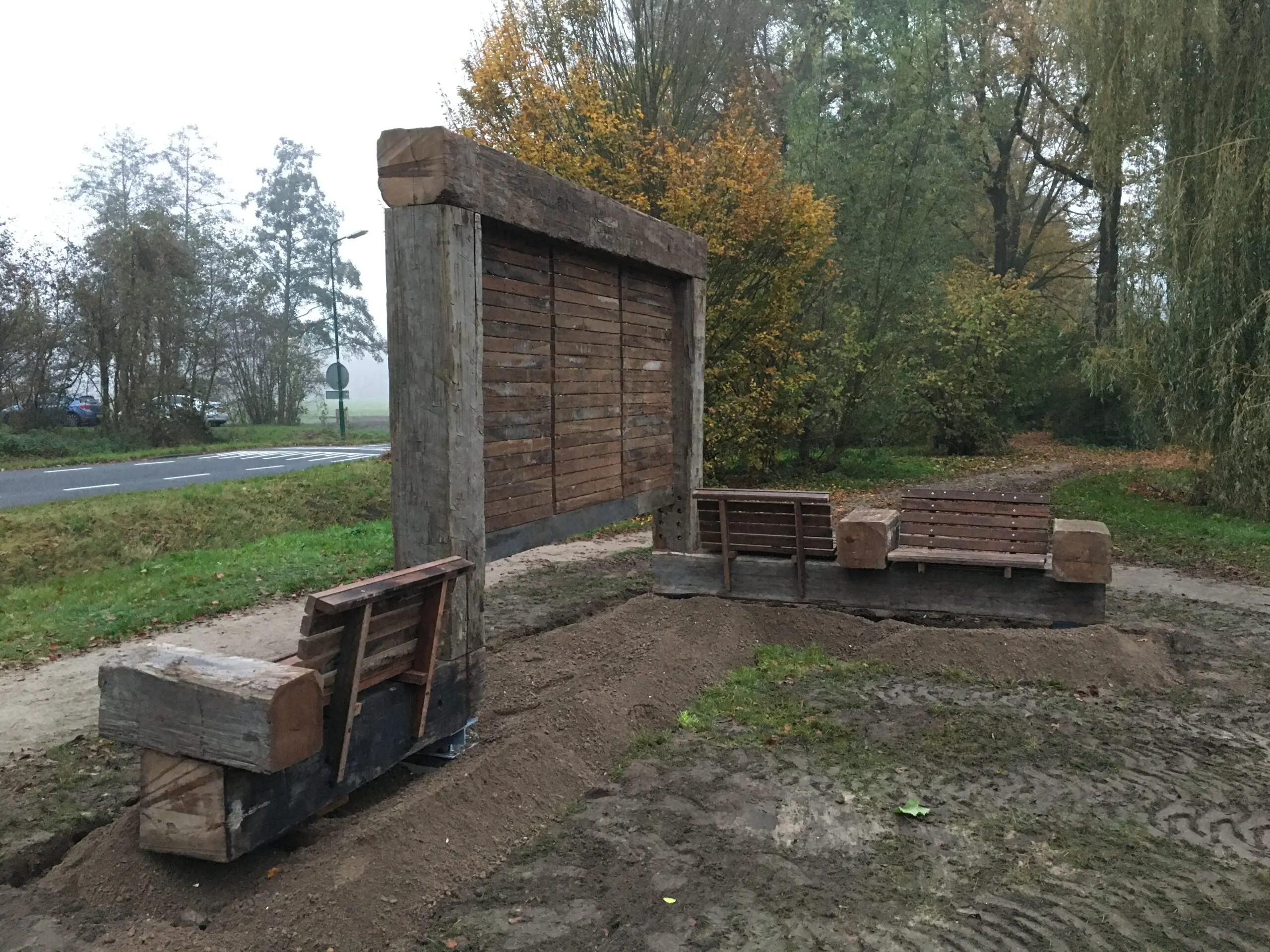 Reclaimed hardhout