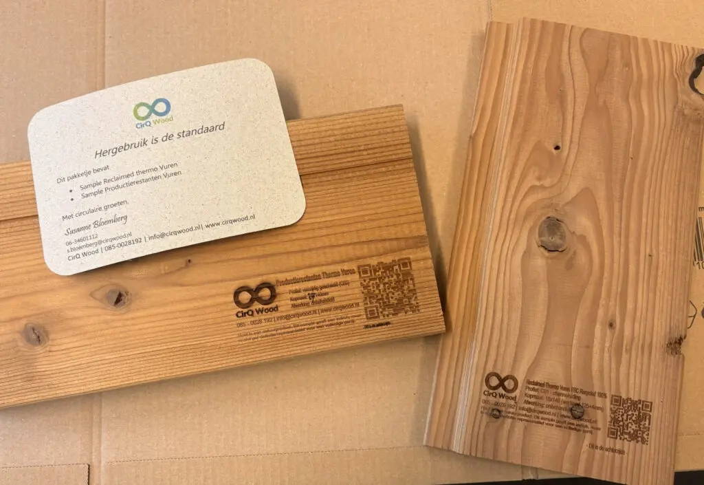 Hout samples voor hergebruikt hout van CirQ Wood